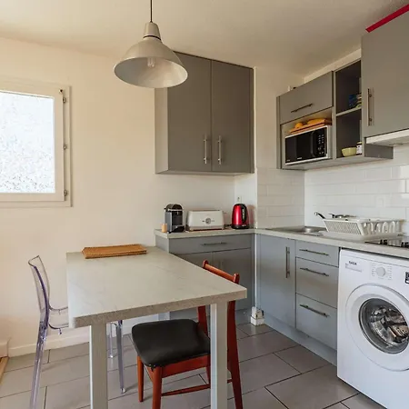 Cosy Avec Piscine, Proche Plage Et Golf A - Fr-1-3-614 * Biarritz